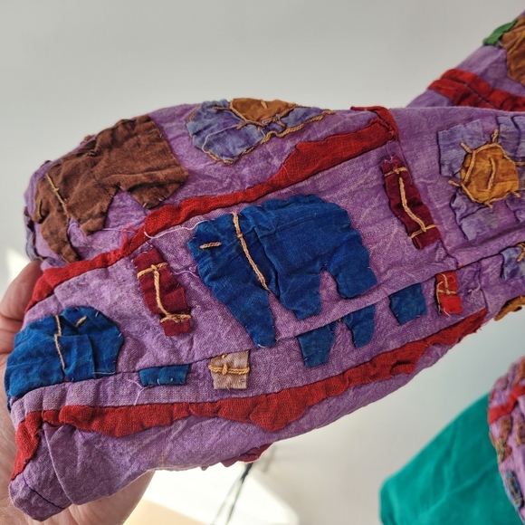 Colourful embroidered jacket with elephants - Picture 11 of 16